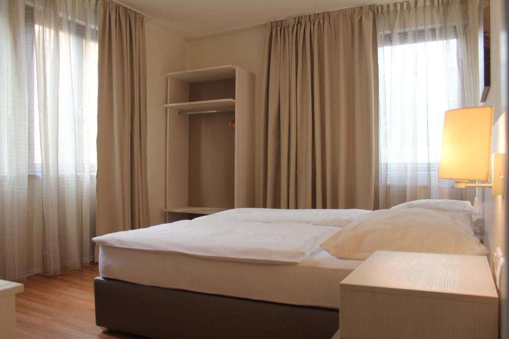 Hotel Centro Stuttgart Eksteriør billede